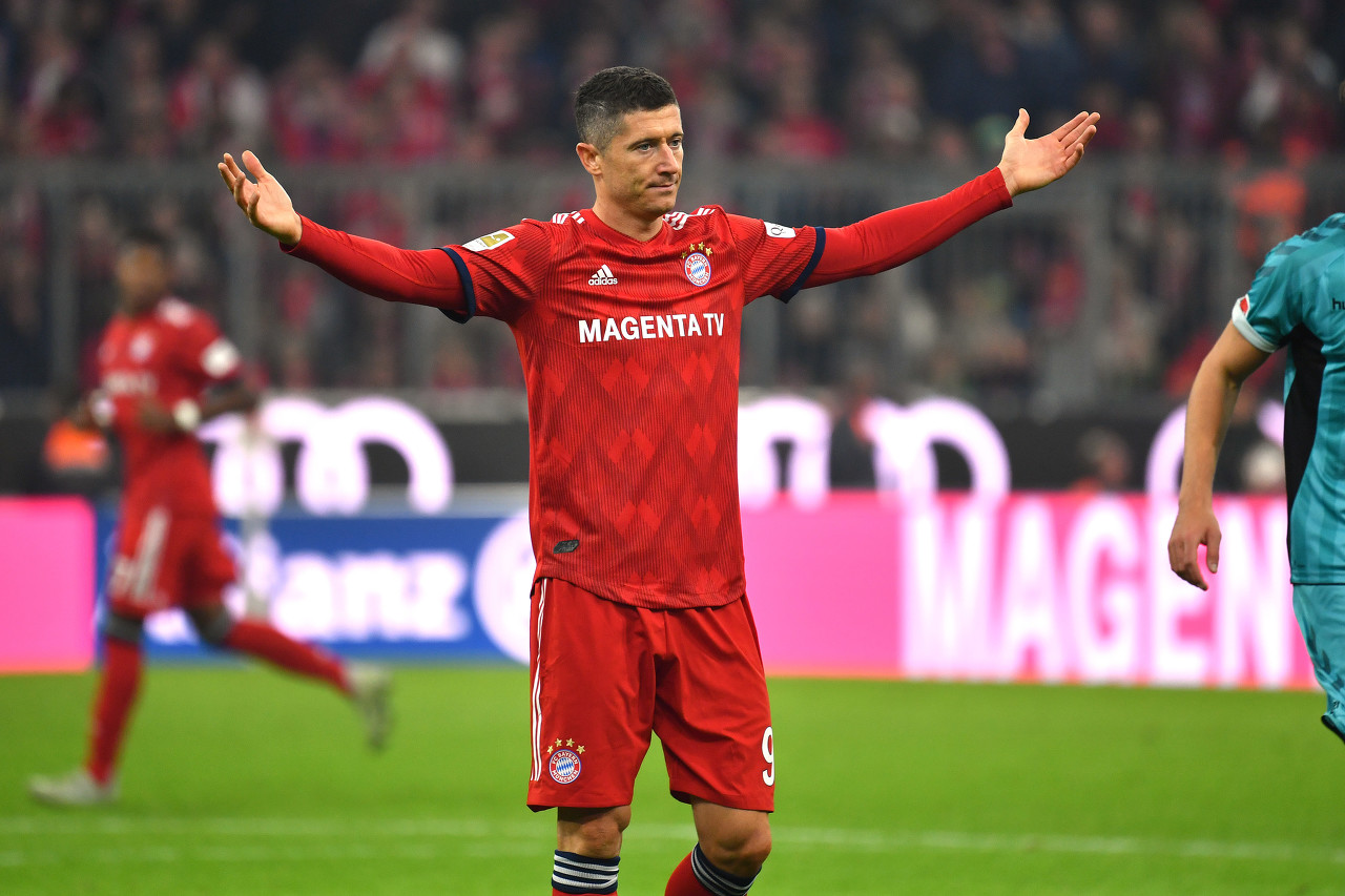 关于莱万多夫斯基新星表现优异表现突出，拜仁前途光明！气势如虹延续的信息-九游官网